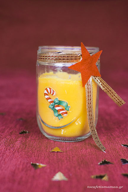 Χριστουγεννιάτικα κεριά με παλιές κηρομπογιές.