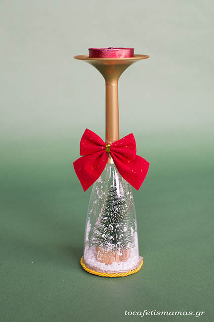 Χριστουγεννιάτικα Κηροπήγια από Ποτήρια Μίας Χρήσης.
