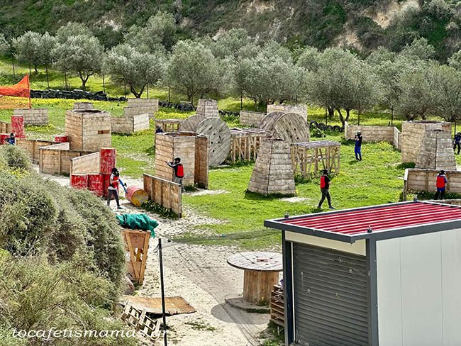 Πάρτι γενεθλίων με θέμα paintball.